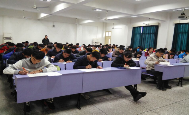 公司分党校第五期入党积极分子培训班党课结业考试顺利举行 公司分党校第五期入党积极分子培训班党课结业考试顺利举行