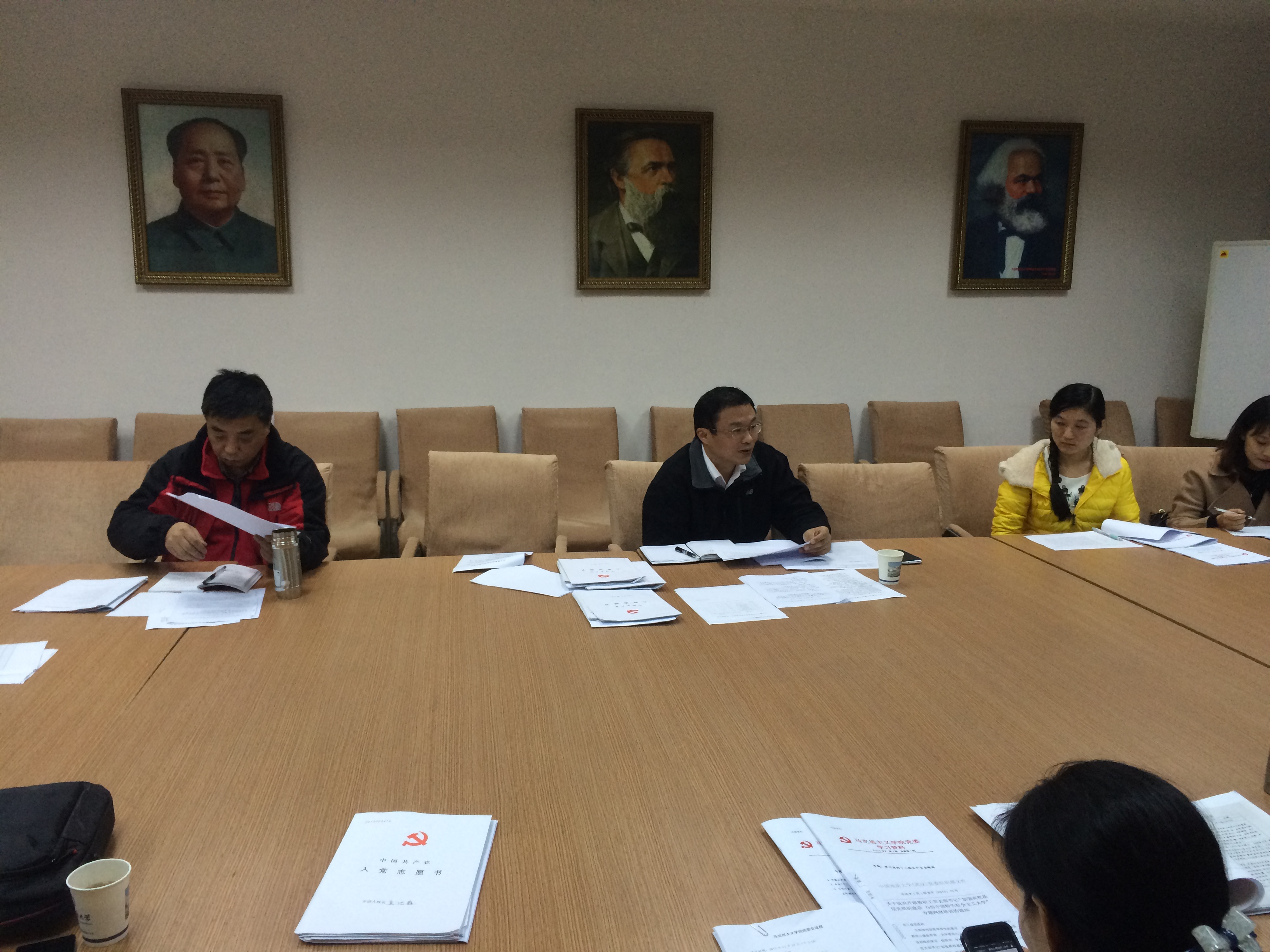 太阳成集团122ccvip开展党委理论专题学习 太阳成集团122ccvip开展党委理论专题学习